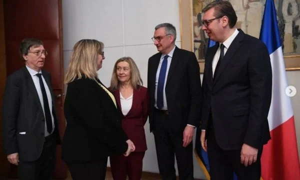 Vuçiq takon senatorët francez, flet për marrëveshjen e Ohrit