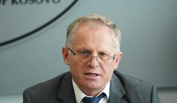Bislimi: Vuçiq po kërkon koncesione për pjesëmarrje në zgjedhje