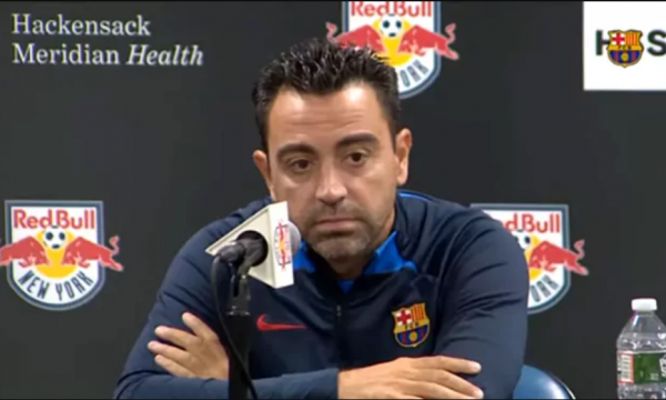 Xavi tregon se cilin lojtar të Napolit do të dëshironte ta shihte te Barcelona