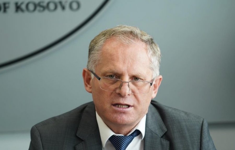 Bislimi: Vuçiq po kërkon koncesione për pjesëmarrje në zgjedhje