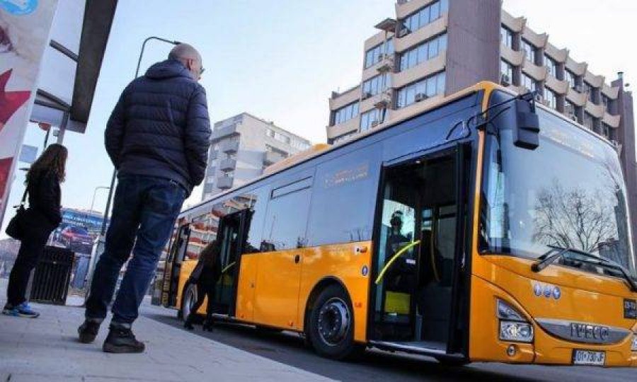 Trafiku Urban del me njoftim: Gjatë vitit 2023 12 milionë qytetarë kanë udhëtuar me autobusë