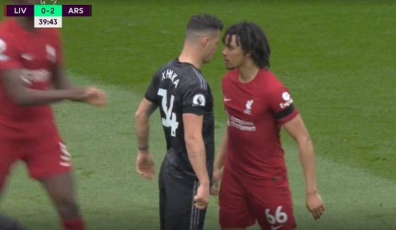 Ja si ndodhi përplasja brutale mes Granit Xhakës dhe Trent Alexander-Arnold