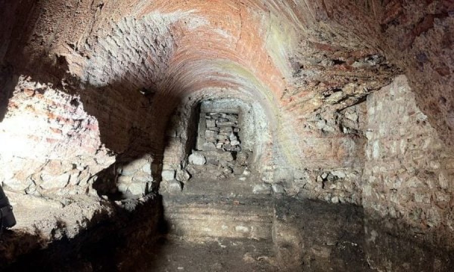 Zbulohet tuneli nëntokësor 1500-vjeçar