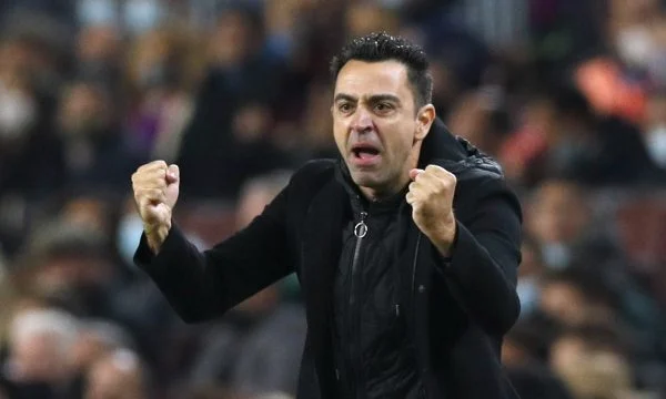 Xavi reagon si i çmendur: Jemi të kënaqur me  13 pikë përpara Realit