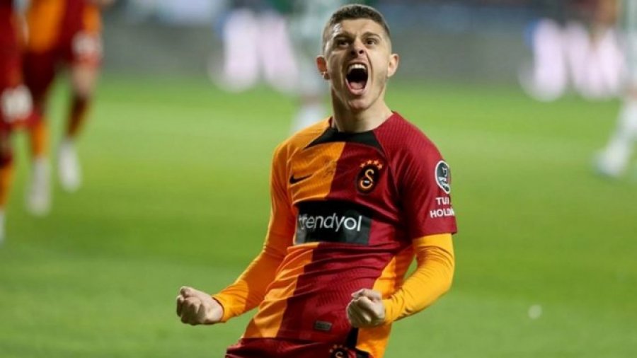 Rashica e dyfishon epërsinë Galatasarayt