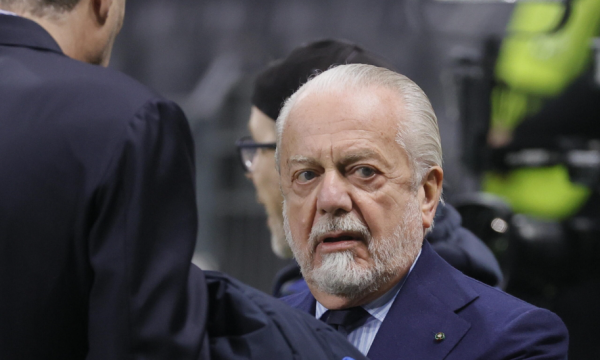 De Laurentiis  me  mbrojtjetë afërt policore  pas tensioneve në rritje me tifozët e Napolit