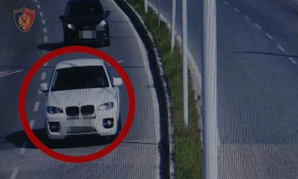 Shitën veturën dhe bënë kallëzim për vjedhje, arrestohen dy vëllezërit kosovarë