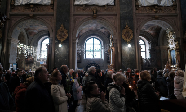 Shkatërrohet kisha, përgjaken Pashkët në Ukrainë