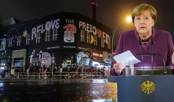 Angela Merkel si një zonjë fetish në shitje