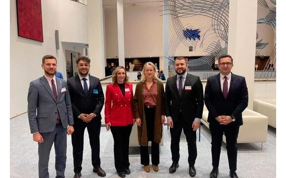 Deputetët e Kosovës takohen me Von Crammon në Bruksel