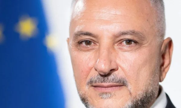 Për shpërthimin në Veri flet shefi i EULEX-it
