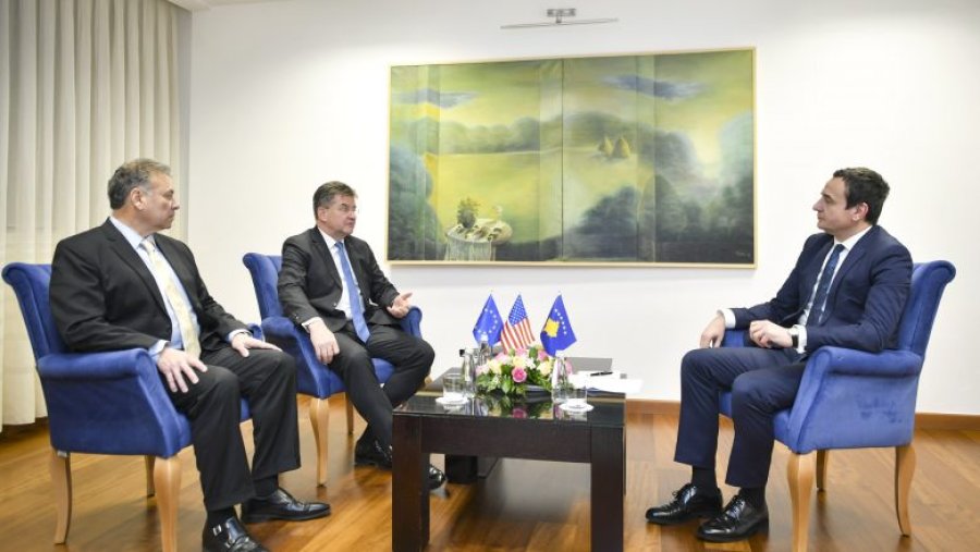 Gabimet e  BE-së dhe të SHBA-ve ndaj Kosovës duhet të korrigjohen e të mos vonohen