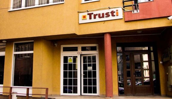 Fillon rimbursimi për 10 për qindëshin e tërhequr nga TRUST