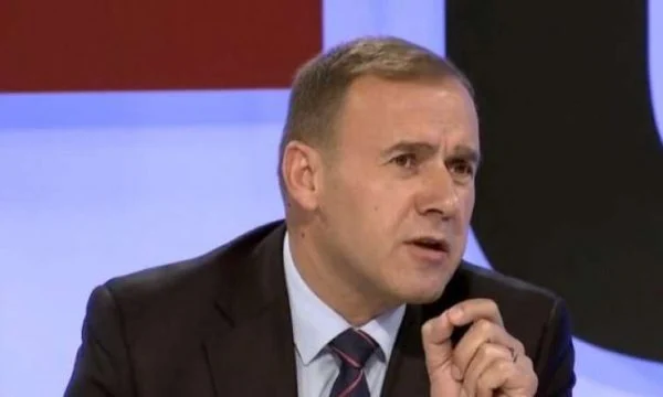 Berisha: Mehaj e kishte bërë të qartë se s’mund të qëndrojë në një qeveri të pozicionuar kundër SHBa dhe BE