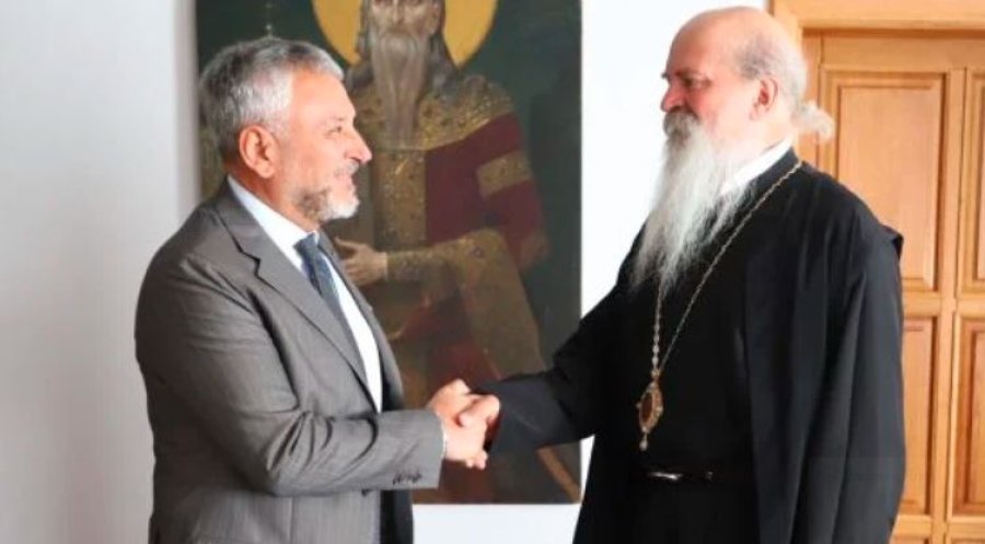 Zbulohet arsyeja pse shefi i EULEX-it vizitoj Teodosijen në Graçanicë