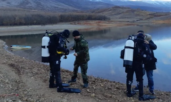 Gjendet trupi i 21-vjeçarit, ra aksidentalisht në kanalin e Pojanit