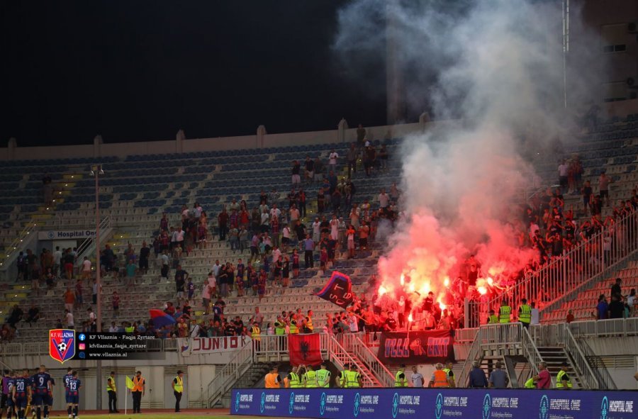 Hodhën lëndë piroteknike në fushë, UEFA dënon Partizanin