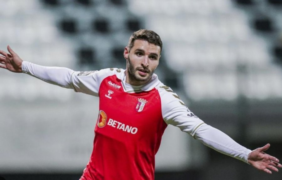 Ruiz e mirëpret interesimin e Valencia