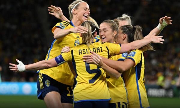Suedia e treta në botë, Asllani shënon super gol