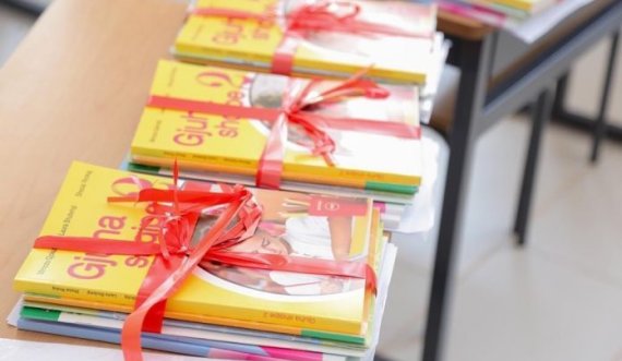 Këshilli i Prindërve të Prishtinës del me njoftim: Të sigurohen librat për nxënësit