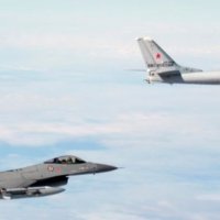 Franca: Forcat ruse kërcënuan ta rrëzonin një avion 