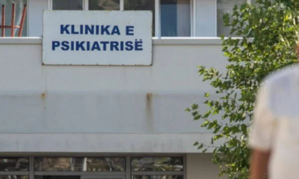 Zjarri në dhomën e Klinikës së Psikiatrisë në QKUK, Policia e Kosovës jep detaje