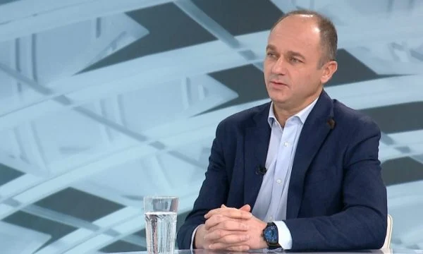 Politikani serb: Pa paqe me Kosovën dhe Bosnjën dhe Hercegovinën, nuk mund të llogarisim në paqe as në Serbi