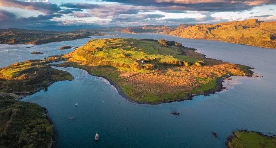 Ky ishull mund të jetë i juaji për 'vetëm' 1.9 milionë dollarë