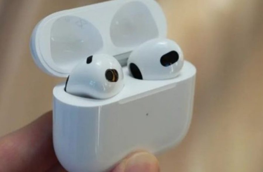 Apple pritet të prezantojë AirPods-at me USB-C