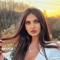 “Shoqja ime më e mirë,” Beatrix me nënën e saj duken si dy “pika uji”