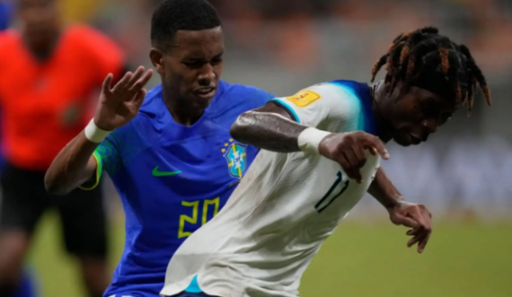 Man Utd hyn në garë për senzacionin brazilian, Estevao Willian
