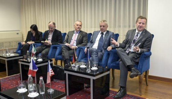 Kurti: Zgjedhjet serbe jashtë Zyrës Ndërlidhëse vetëm me marrëveshje Kosovë-Serbi