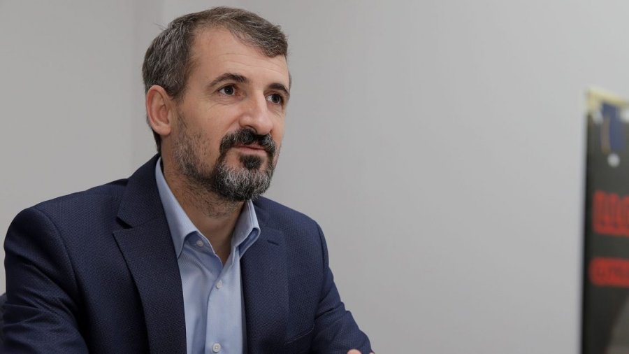 Miftaraj: Do të votojë për partinë politike që premton se do të punojë për largimin e sanksioneve nga BE-ja