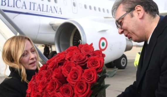 La Repubblica: Meloni ia kërkoi Vuçiqit njohjen ‘de jure’ të Kosovës