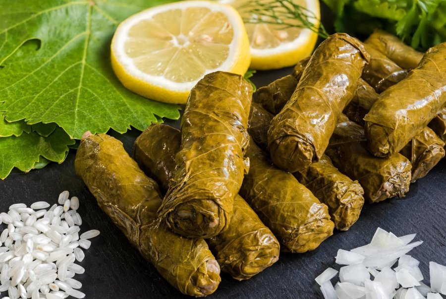 Receta e Pepës: Sarma me gjethe rrushi