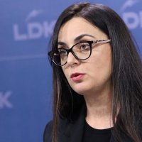 Lushaku-Sadriu reagon për testin “Pisa 2022”: Kjo qeveri arsimin e ka karrem kontrolli