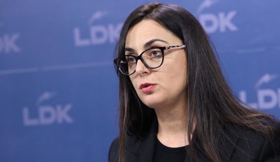 Lushaku-Sadriu reagon për testin “Pisa 2022”: Kjo qeveri arsimin e ka karrem kontrolli