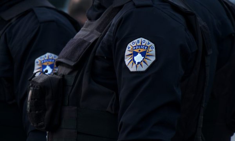Në këtë vend të Kosovës policia konfiskohet një armë