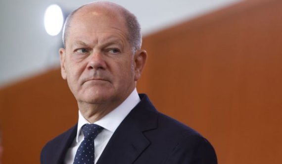 Olaf Scholz kancelari me mbështetjen më të vogël