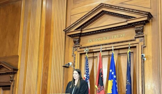 Shqiptarja Edit Shkreli betohet si gjyqtare në Nju Jork