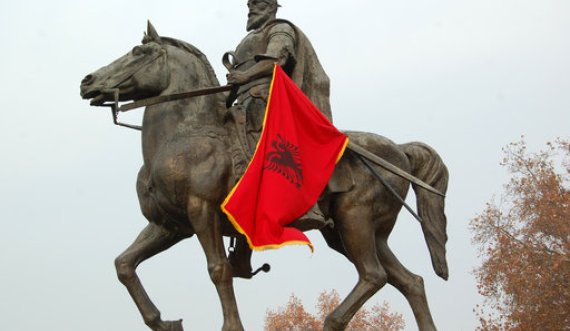 Kombin shqiptar e ka formuar vetëdija e lartë dhe vepra kombëtare e heroike e Skënderbeut,  jo hedhurinat e “kombit kosovar”!