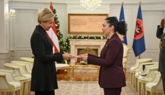 Nga ambasadorja e re e Letonisë Osmani pranon letrat kredenciale