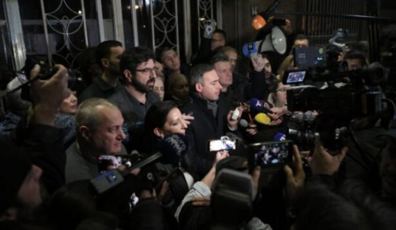 A mund të çojë protesta para RIK-ut në zgjedhje të reja në Beograd?