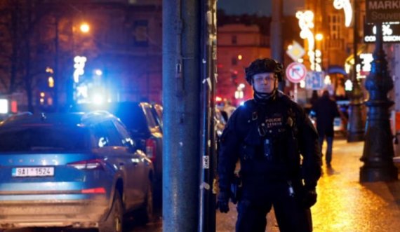 Si pasojë e sulmit në një universitet në Pragë mbi 15 persona të vrarë