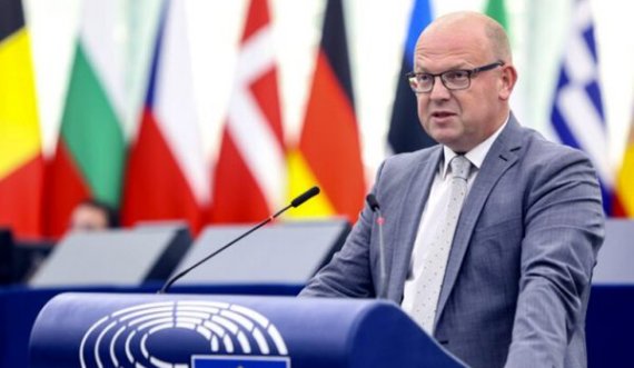 Shefi i misionit të PE-së që vëzhgoi zgjedhjet në Serbi: Vëzhguesit janë habitur çka kanë parë