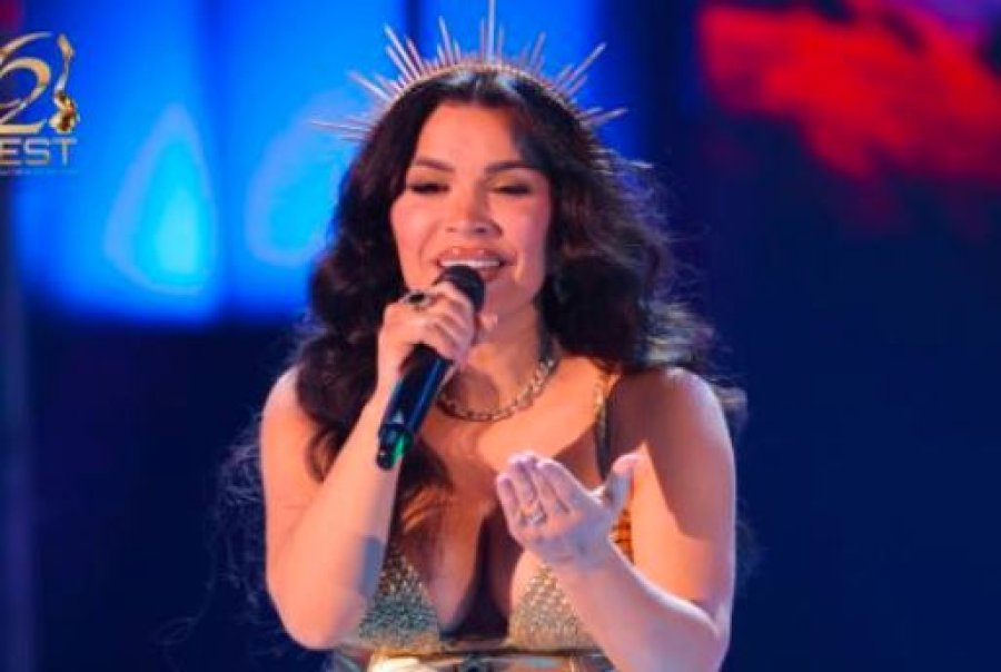 Besa Kokëdhima me 'Zemrën n'dorë' do të përfaqësojë Shqipërinë në 'Eurovizion 2024'