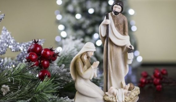 Dodë Gjergji në meshën e Krishtlindjes bëri thirrje për paqe e solidaritet