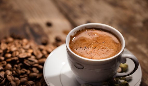 A e dini kur është koha më e mirë për të pirë kafe?