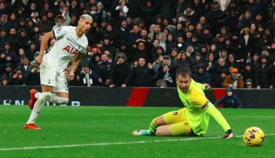 Tottenhami mposhtet nga Foresti