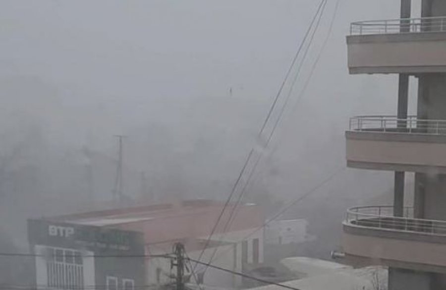 Disa vende të Kosovës u kapluan nga erëra të forta